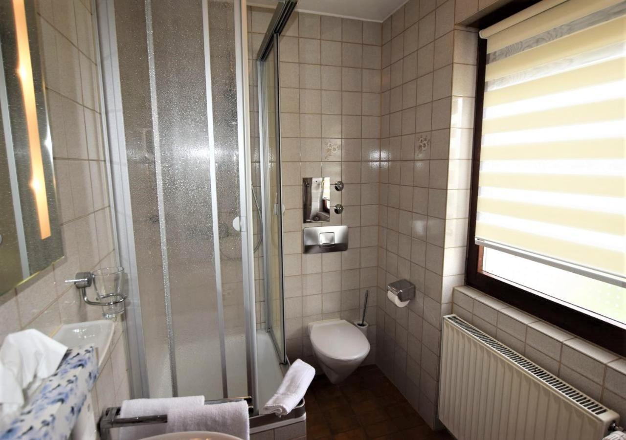 Hotel Alena - Kontaktlos Check-In Filderstadt Pokoj fotografie