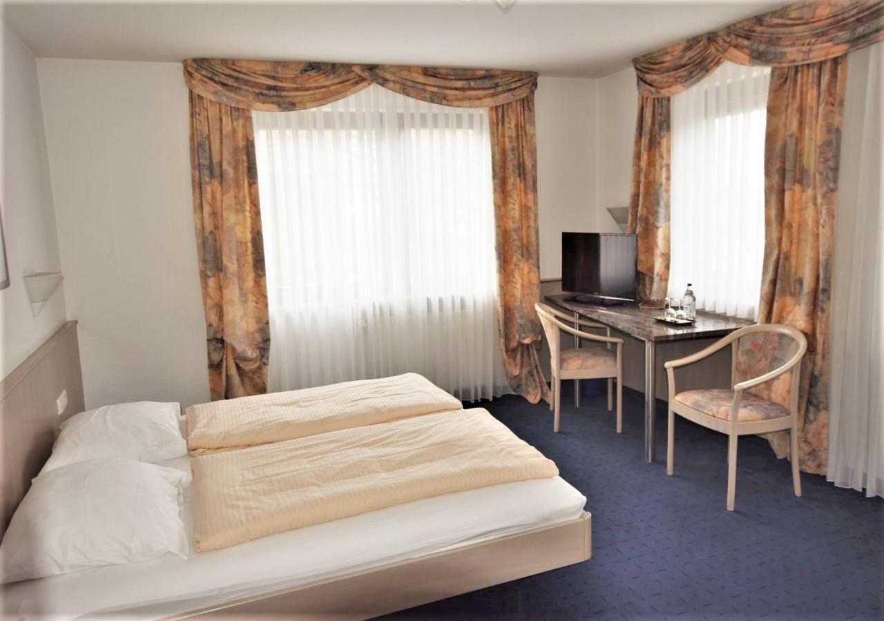 Hotel Alena - Kontaktlos Check-In Filderstadt Exteriér fotografie