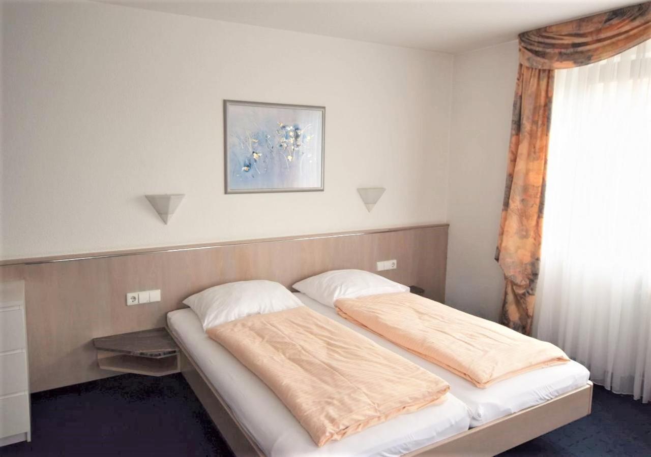 Hotel Alena - Kontaktlos Check-In Filderstadt Exteriér fotografie