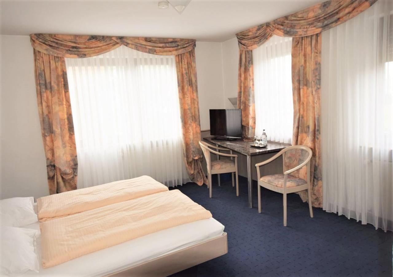 Hotel Alena - Kontaktlos Check-In Filderstadt Exteriér fotografie