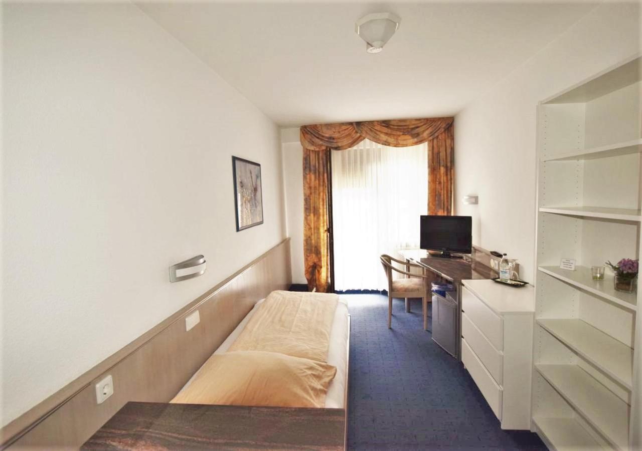 Hotel Alena - Kontaktlos Check-In Filderstadt Exteriér fotografie
